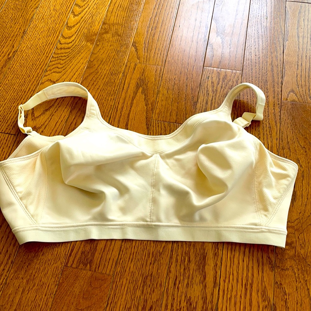 NWOT Women’s Playtex 44DDD Bra